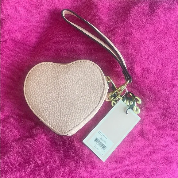Juicy Couture Light Pink Heart Wristlet - Picture 2 of 2